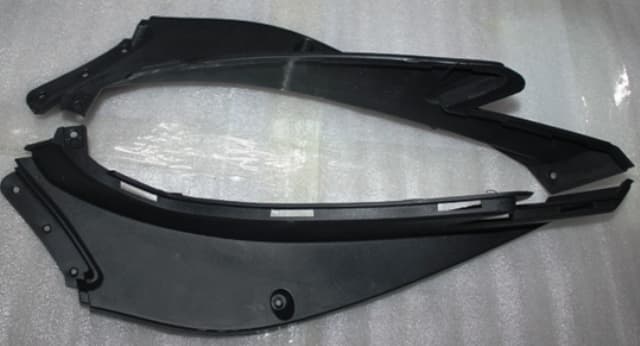 Sağ Arka Basamak Plastiği Leopar E-Scooter (Arora) yedek parça
