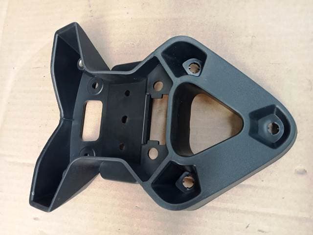 Arka Stop Bağlantı Plastiği İç MT125 Touring (Arora) yedek parça