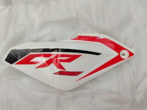 Sağ Yan Kapak Kırmızı CR250 Cross (Arora) yedek parça