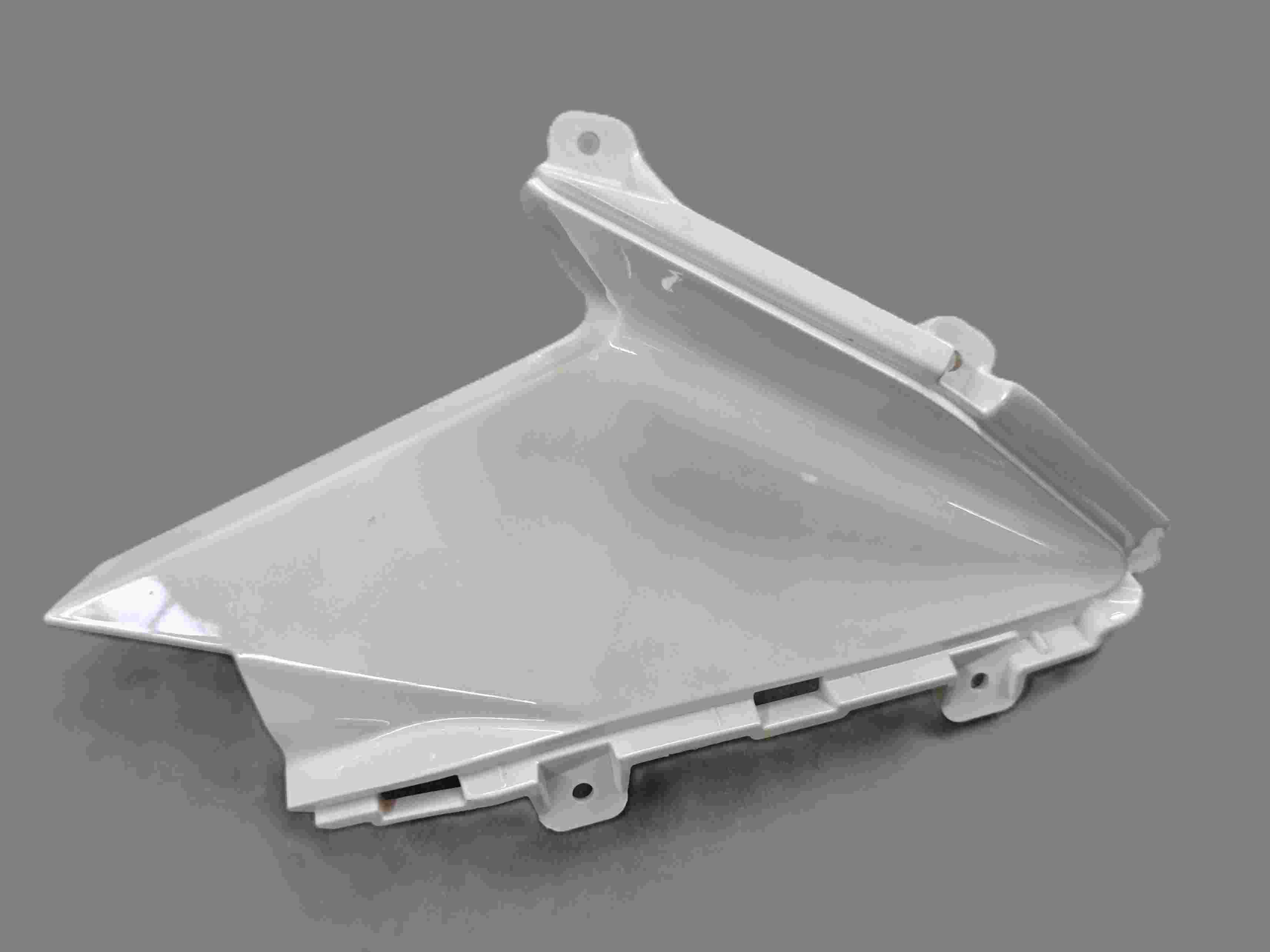 Arka Stop Altı Kapak Sağ Siyah ZR7 E-Scooter (Arora) yedek parça