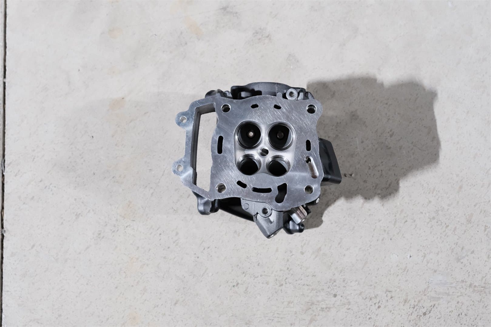 Silindir Üst Kapağı CK 250 Touring (Arora) yedek parça