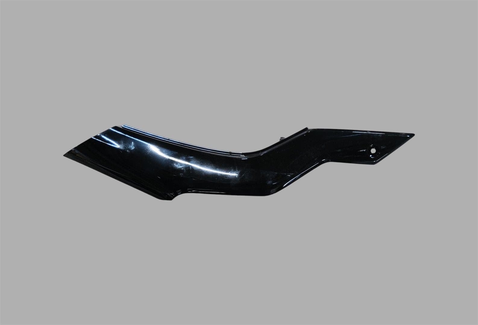 Sağ Yan Panel Siyah AR 250 Touring (Arora) yedek parça