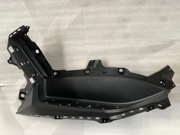 Sol Basamak Plastiği MAX PRO 250 Scooter (Arora) yedek parça