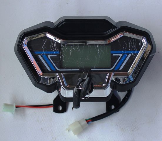 TRICYCLE AR10000 MOPED - KM SAATİ 72V. AR10000 MOPED