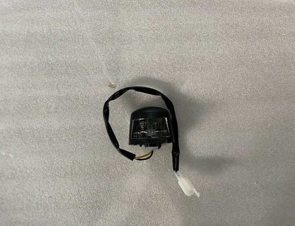 SCOOTER MAX PRO 250 - ARKA PLAKA LAMBASI MAX PRO