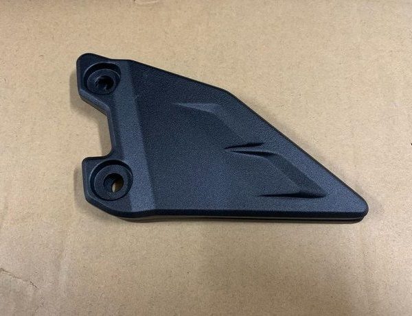 TOURING GP 250 - ÖN SAĞ BASAMAK KAPAĞI GP 250