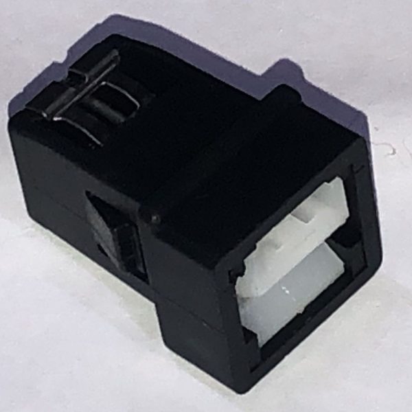 SCOOTER LEADER - TORPİDO KAPAĞI İÇ KİLİDİ LEADER