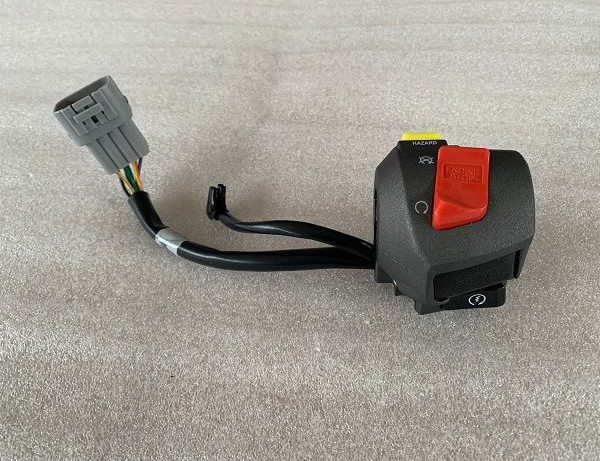 SCOOTER CHINF 318 - SAĞ KUMANDA PANELİ CHINF 318