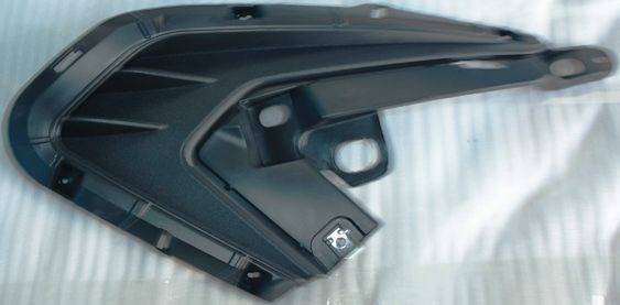 SCOOTER ZRX 200 - SAĞ KORUMA LEVHASI DEKORATİF PLS. ZRX 200