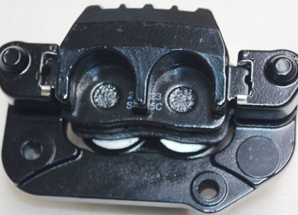 SCOOTER GT 250MAX - ARKA FREN SİSTEMİ ALT MERKEZ GT 125