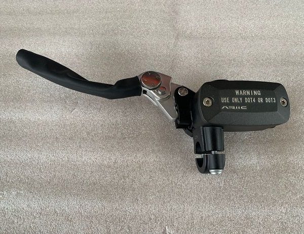 SCOOTER CHINF 318 - ÖN FREN SİSTEMİ ÜST MERKEZ CHINF 318