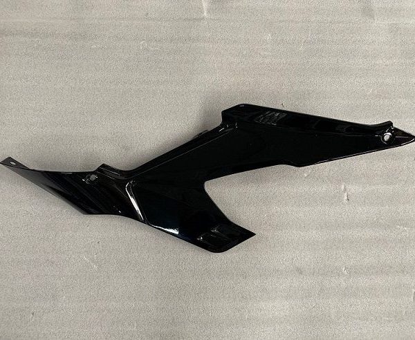 TOURING GP 250 - SAĞ KORUMA LEVHASI SİYAH GP 250